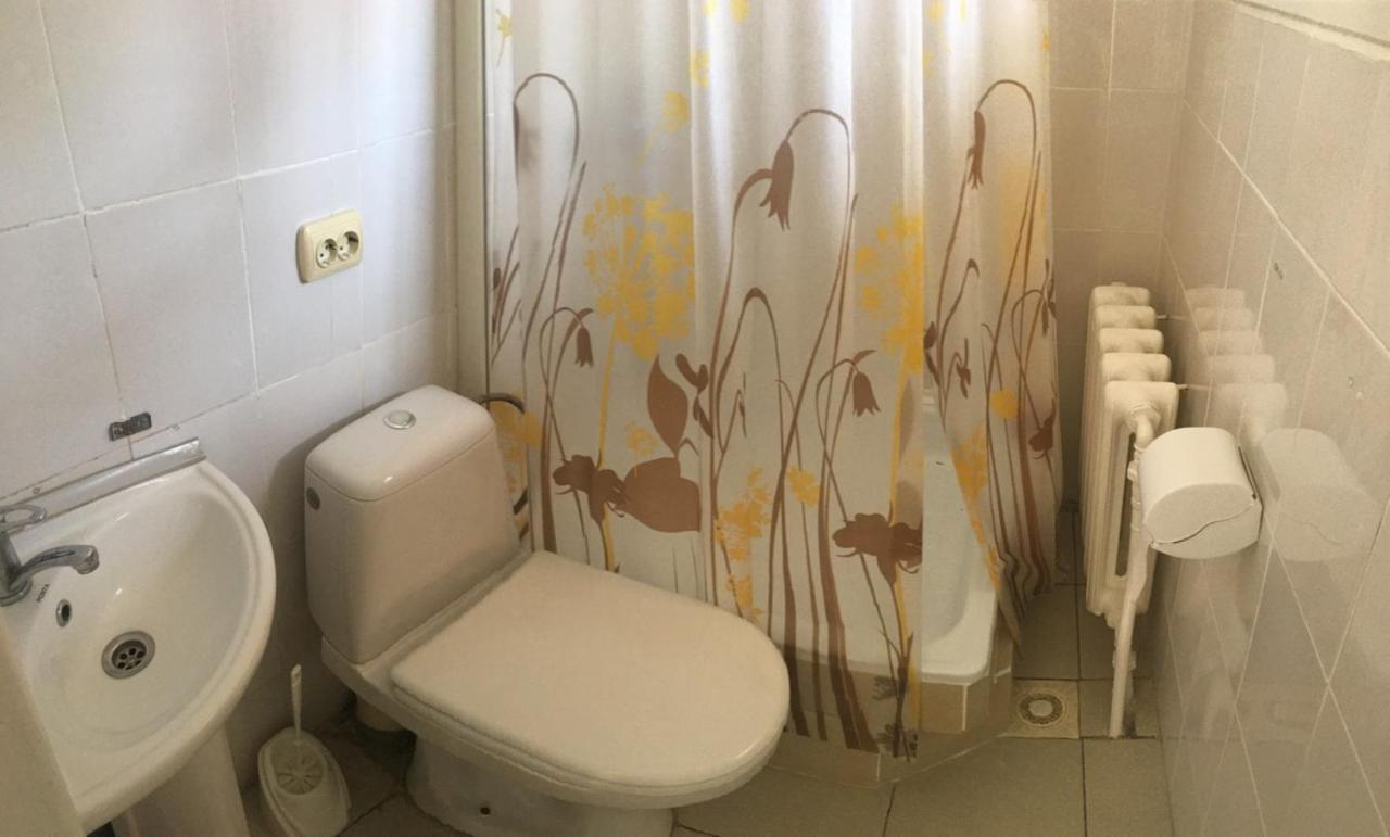 Gelena Гостьовий Двір Uzjhorod Eksteriør billede