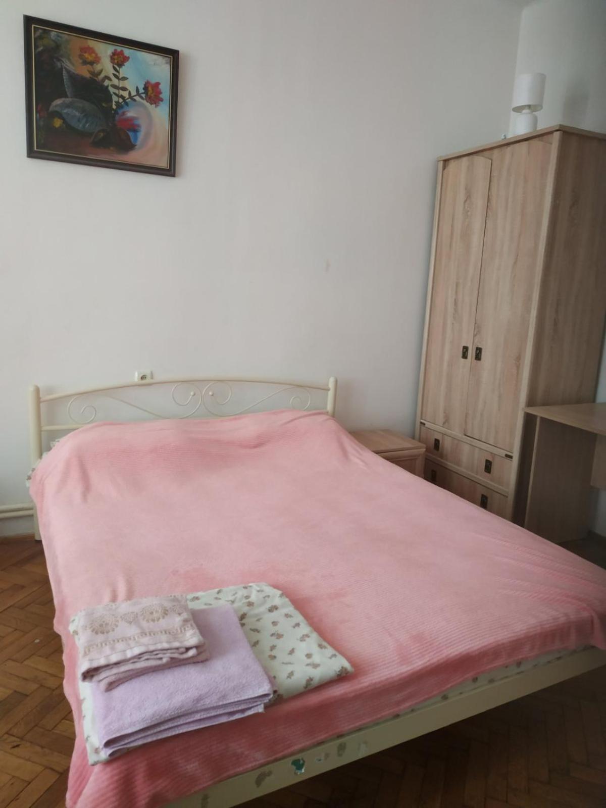 Gelena Гостьовий Двір Uzjhorod Eksteriør billede